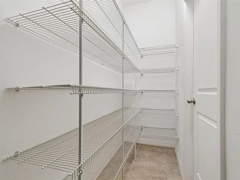 10687 Lake Montauk Dr — Photo 14