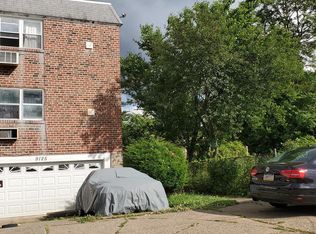 9125 Ashton Rd, Philadelphia, PA 19114