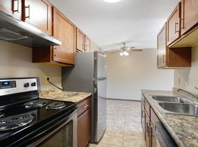 Hennepin Apartments