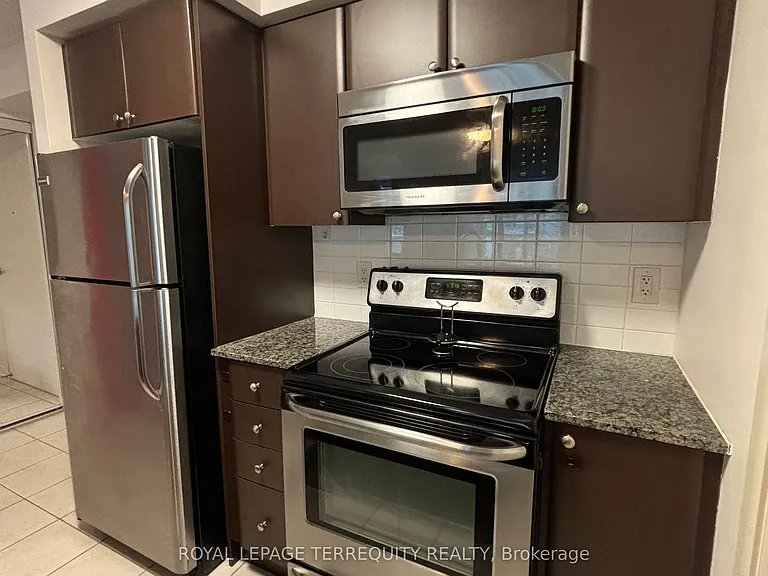 525 Wilson Ave #835 — Photo 31