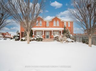 3361 Chief Mbulu Way, Mississauga, ON L5M 0H7