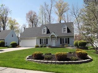 7620 Bar Harbour Ln, Mentor, OH 44060