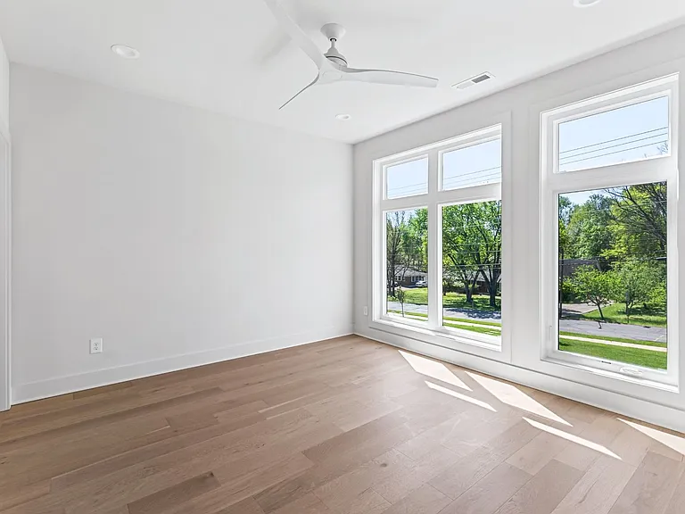 2305 Eastland Ave #A — Photo 31