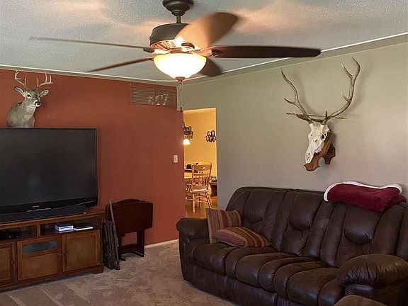 4th image of 1504 W Ural Dr