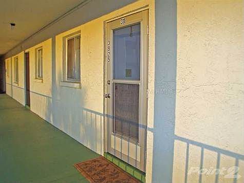 2nd image of 3925 Lake Bayshore Dr