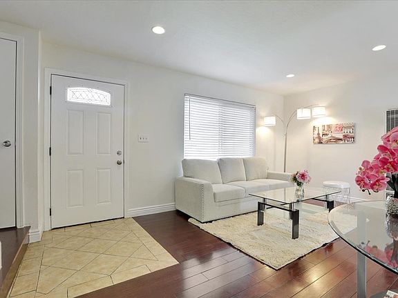 3rd image of 3604 Buckeye Dr