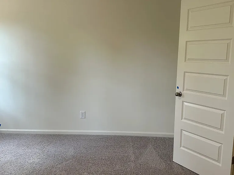 169 Parker Ln — Photo 11