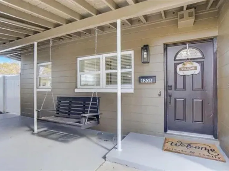 5205 Chenault Ave — Photo 3