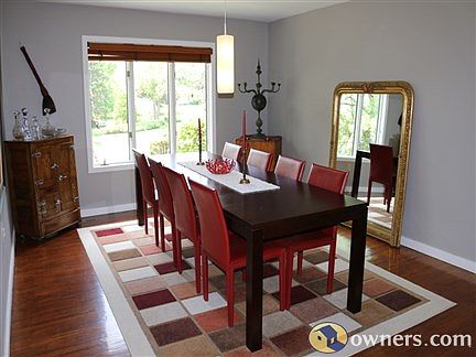 Formal dining room