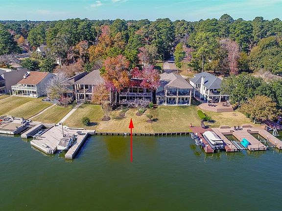4th image of 11403 Twain Dr