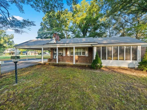 8389 Brunswick Rd, Millington, TN 38053