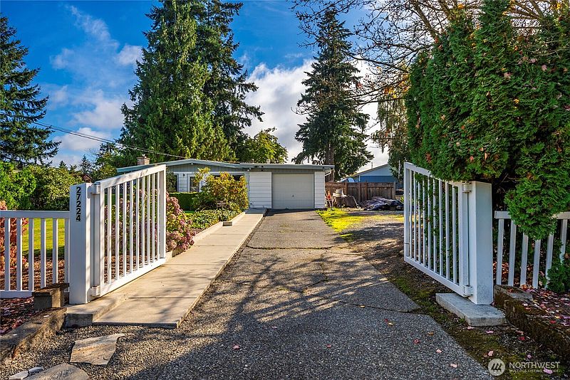 2nd image of 27224 122nd Avenue SE