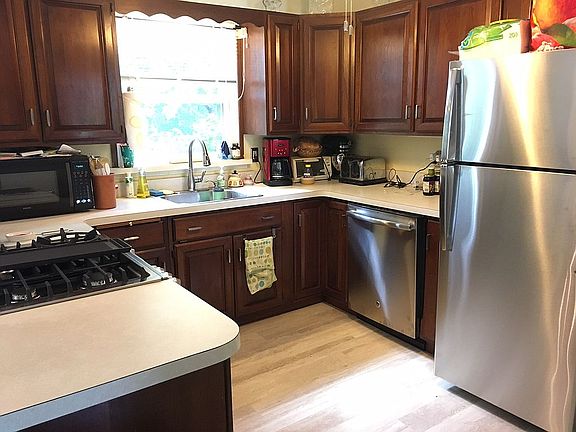 New appliances & floor 2017