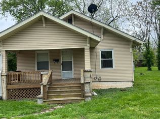 1522 W High St, Springfield, MO 65803