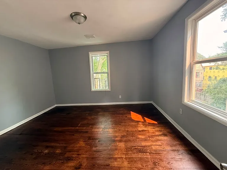 170 Greenwood Ave #2 — Photo 8