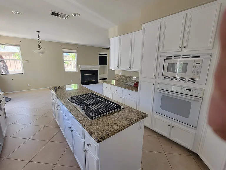23561 Bending Oak Ct — Photo 4