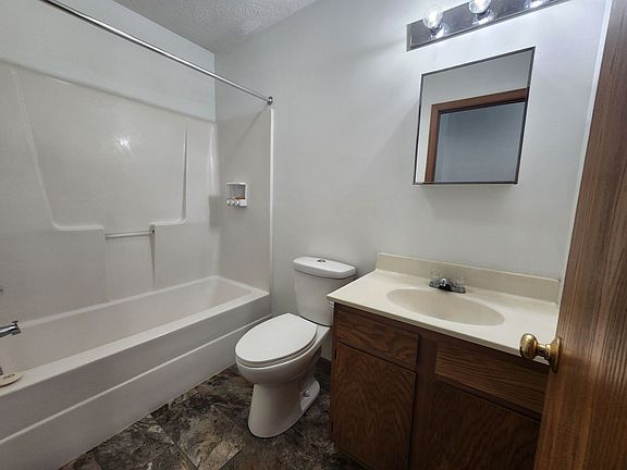 5th image of 3150-3224 N 19th St #3150-B3-257