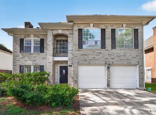 1207 Green Knoll Dr, Sugar Land, TX 77479
