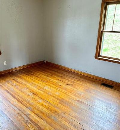 5th image of 5346 Koontz Dr