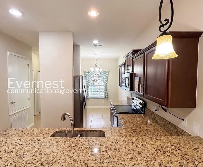 8503 Brushleaf Way — Photo 4