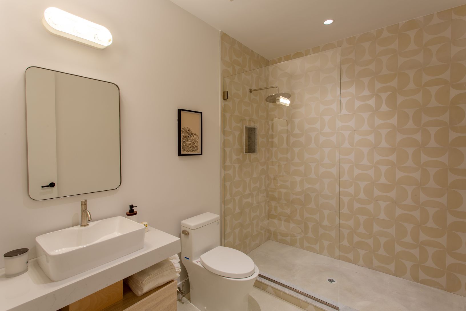  Lower level full bath with shower stall 