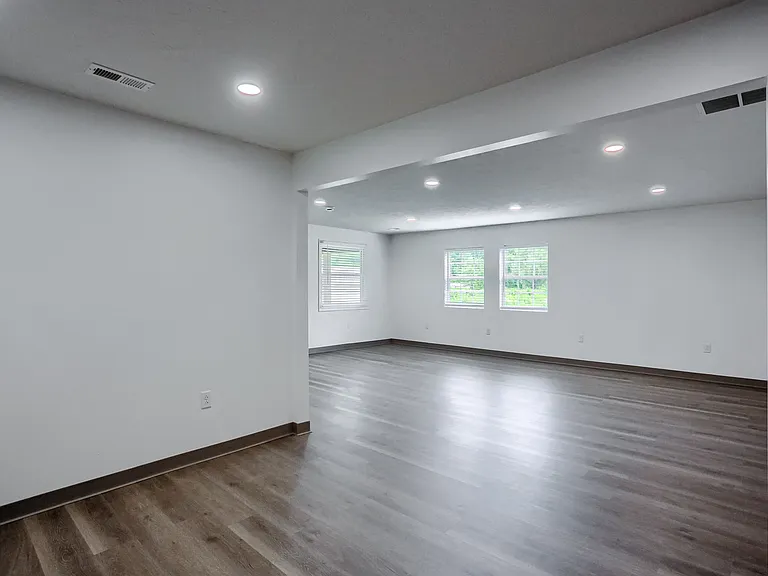 124 Kathleen Dr #4 — Photo 24