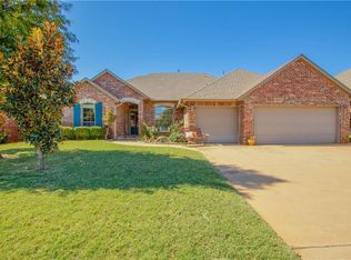 1809 Natchez Rd, Edmond, OK 73012
