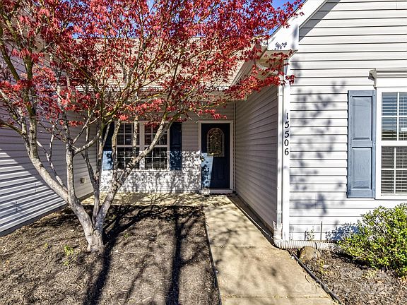 5th image of 15506 Lakepoint Forest Dr