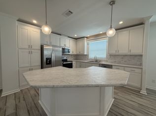 1992 Douglas Dr #292, Tarpon Springs, FL 34689