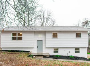 140 Pine Ridge Ln, Heiskell, TN 37754