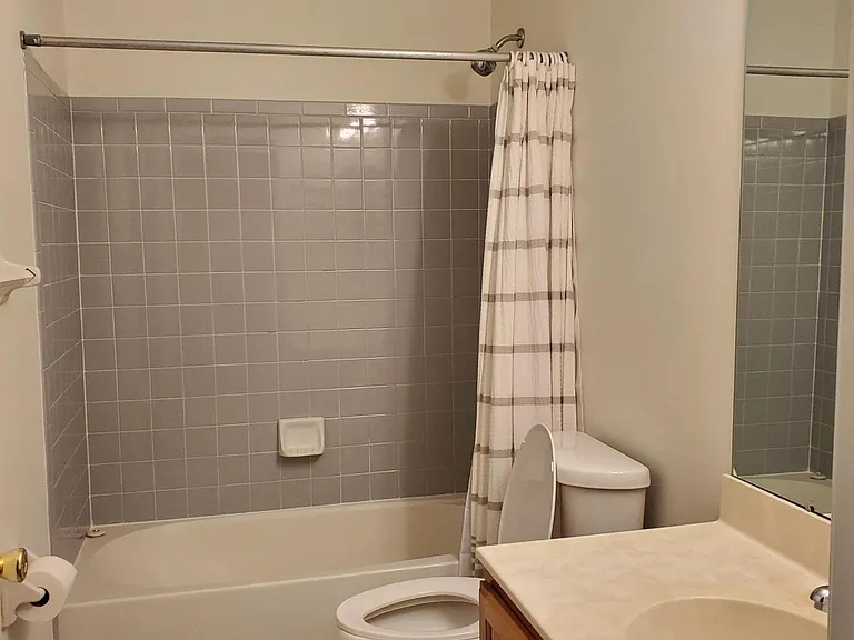 3404 Equestrian Way — Photo 8