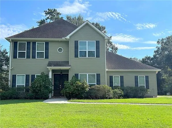 715 Winterberry Dr, Covington, LA 70433