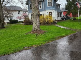 1782 Maple Ave, Palmyra, NY 14522