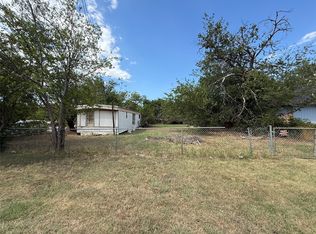 1715 SW 6th Ave, Mineral Wells, TX 76067
