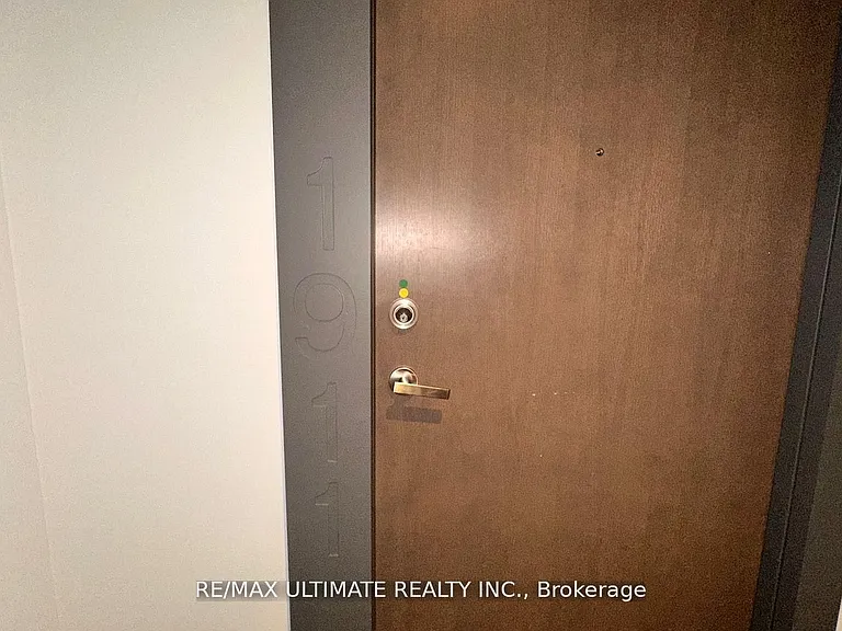 15 Lower Jarvis St #1911 — Photo 6