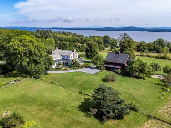 1420 Whallons Bay Rd, Essex, NY 12936