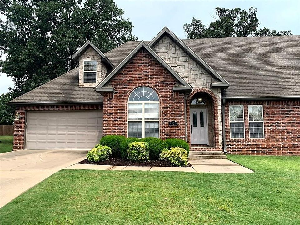 1st image of 4026 N Zion Valley Dr