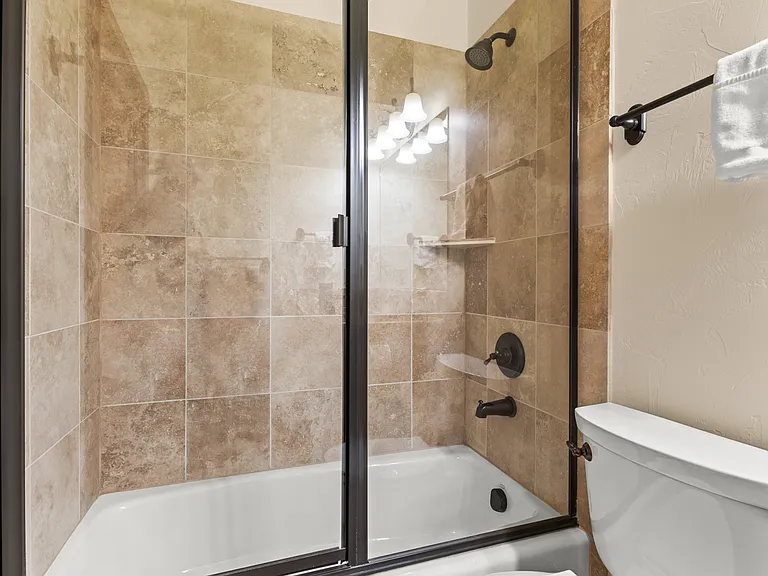 Ensuite Bathroom #2 | Main Level