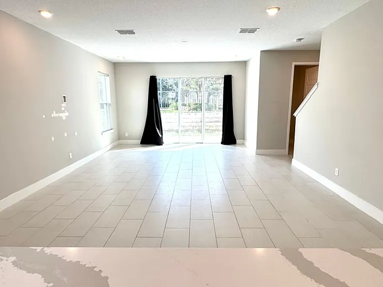 7825 Spectrum Dr — Photo 11