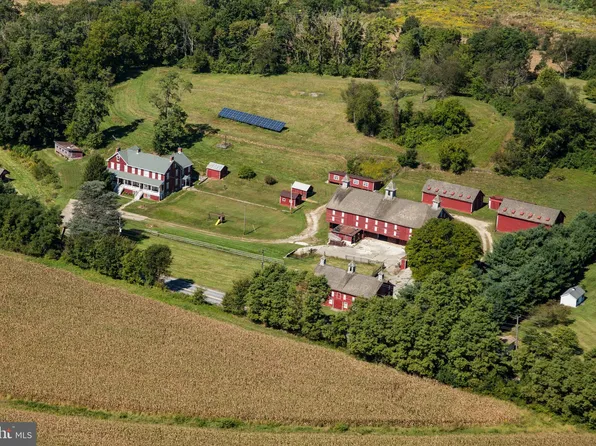 1118 Bachmans Valley Rd, Westminster, MD 21158