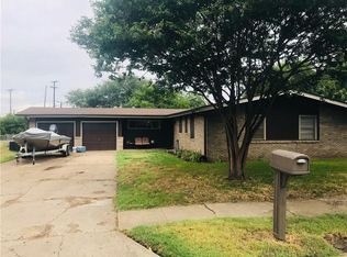 1310 Southern Blvd, Cleburne, TX 76033