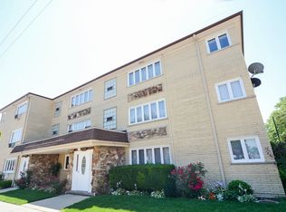 6555 W Belmont Ave APT 1C, Chicago, IL 60634
