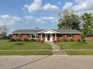 462 Rising Hill Dr, Fairborn, OH 45324