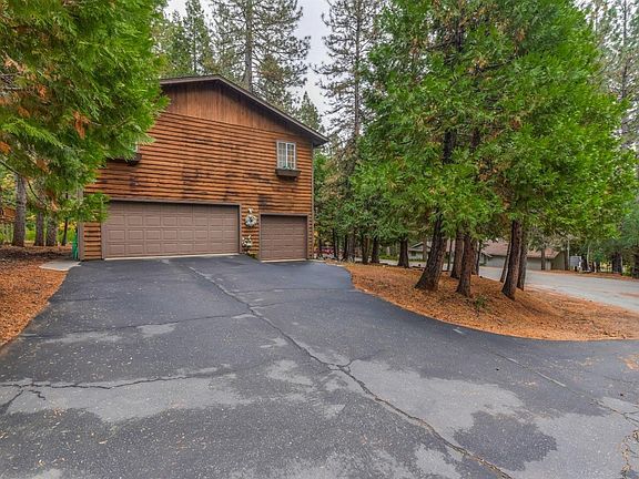 2nd image of 26491 Fairway Dr