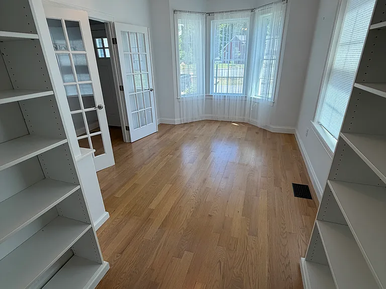 48 Acorn Pl — Photo 25