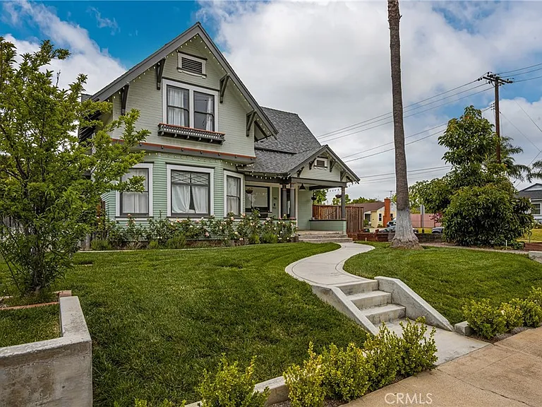 390 N Cambridge St — Photo 47