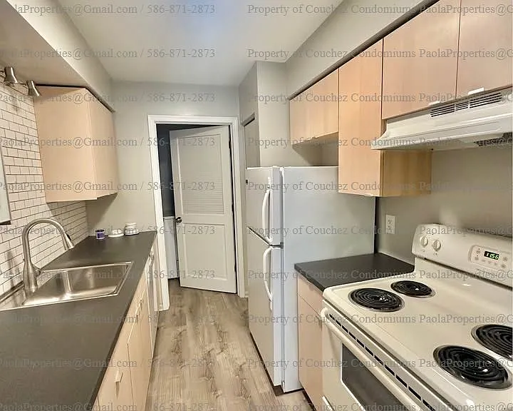 31657 Couchez St — Photo 9