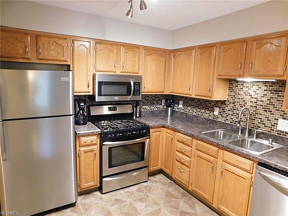 2nd image of 4245 Rolling Hills Dr
