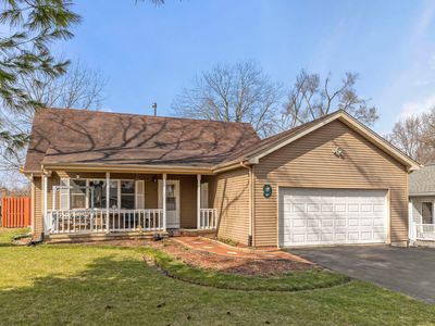 9 Wander Way, Lake In The Hills, IL, 60156