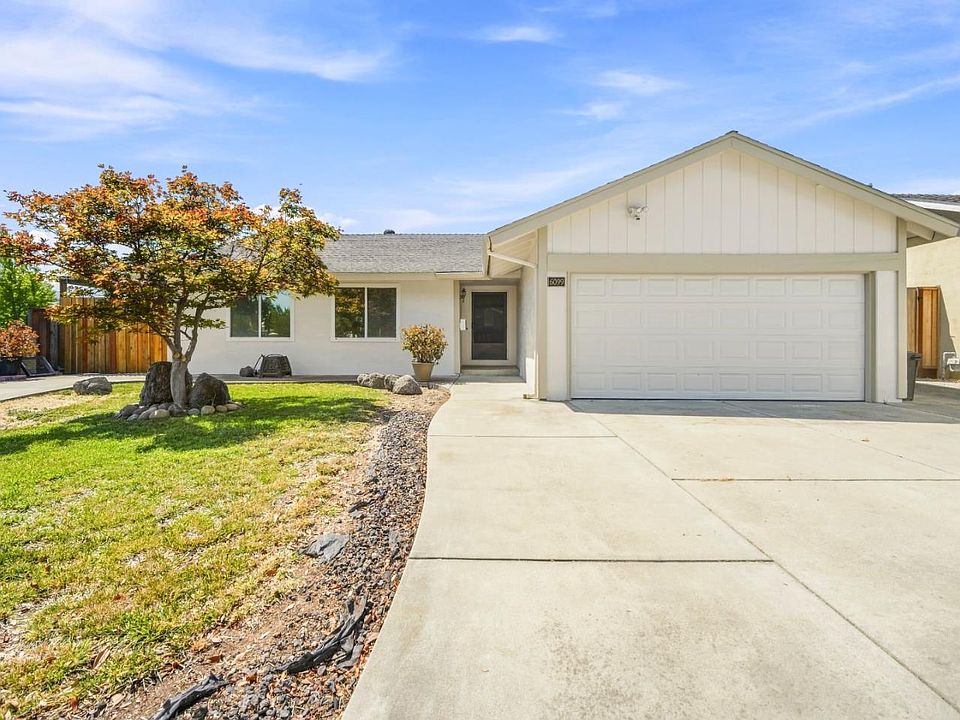 1st image of 6099 Larchmont Dr